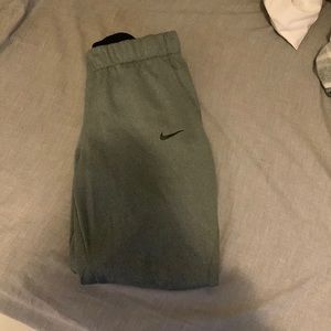 Gray Nike Speatpants